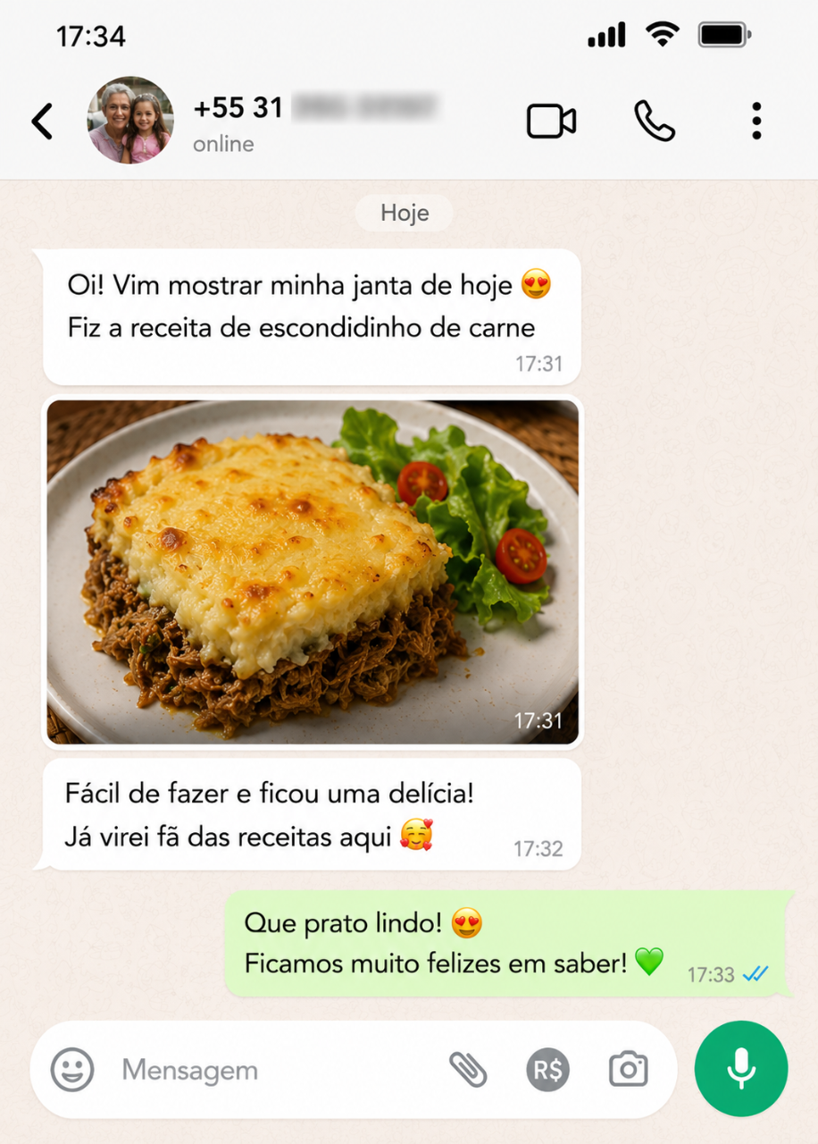 Cliente mostrando escondidinho de carne